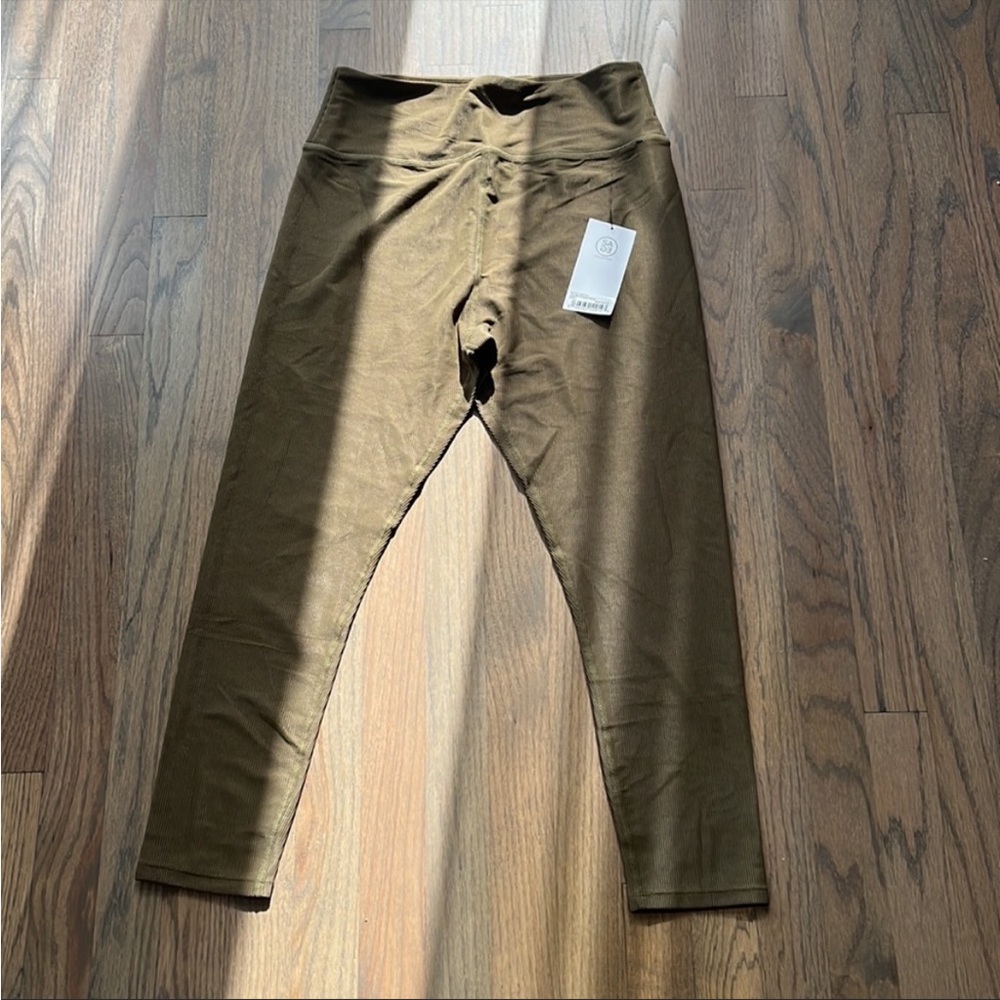 Sage Olive Green Leggings - Picture 3 of 4